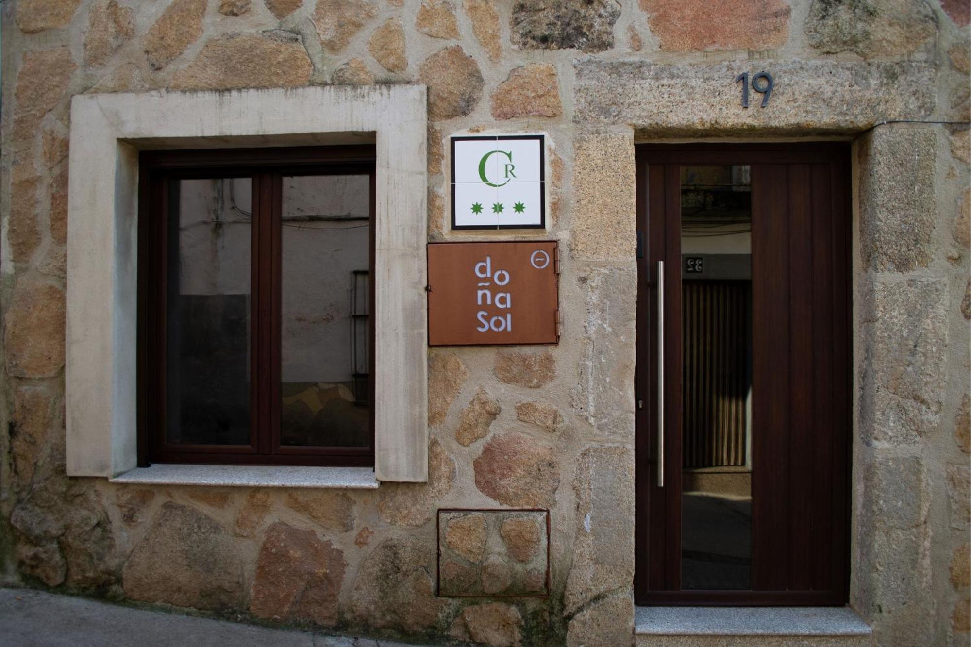 Casa Rural Dona Sol Montanchez Ngoại thất bức ảnh